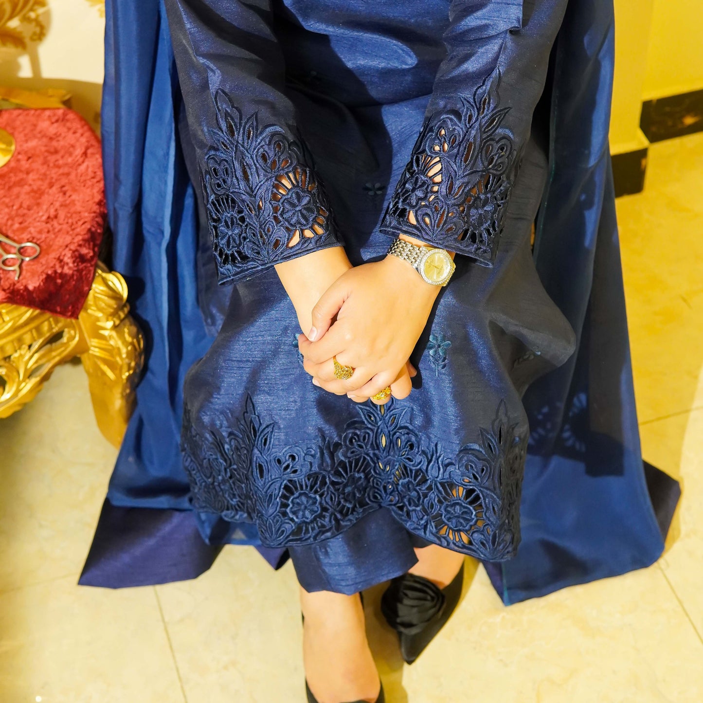 Blue Two Piece Embroidered & Cutwork Design Stitched - Menaalpret