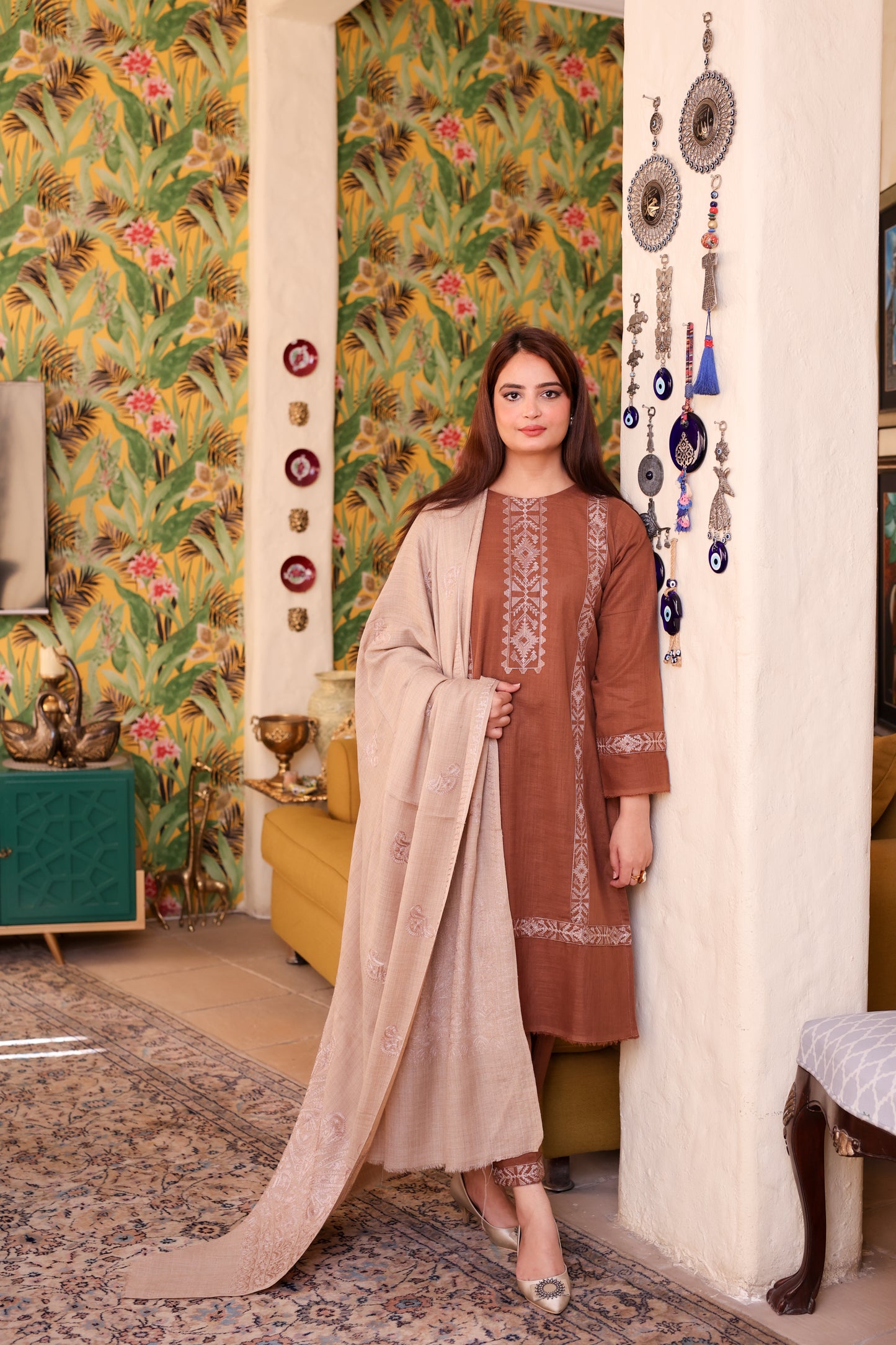 2-piece Brown Embroidered Khaddar Stitched Suit - Menaalpret