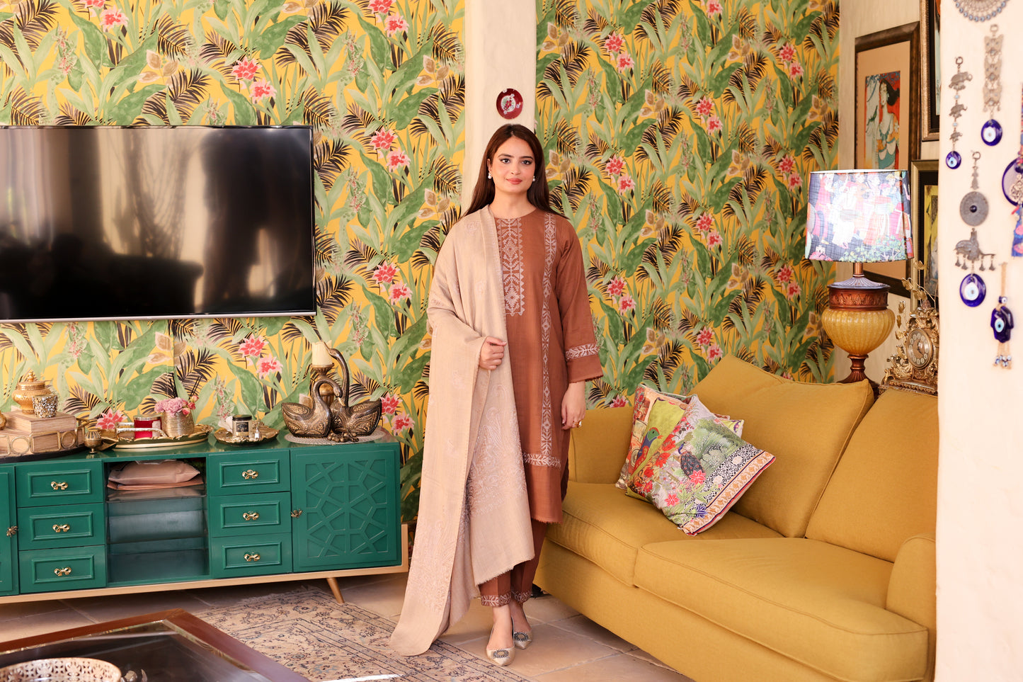 2-piece Brown Embroidered Khaddar Stitched Suit - Menaalpret