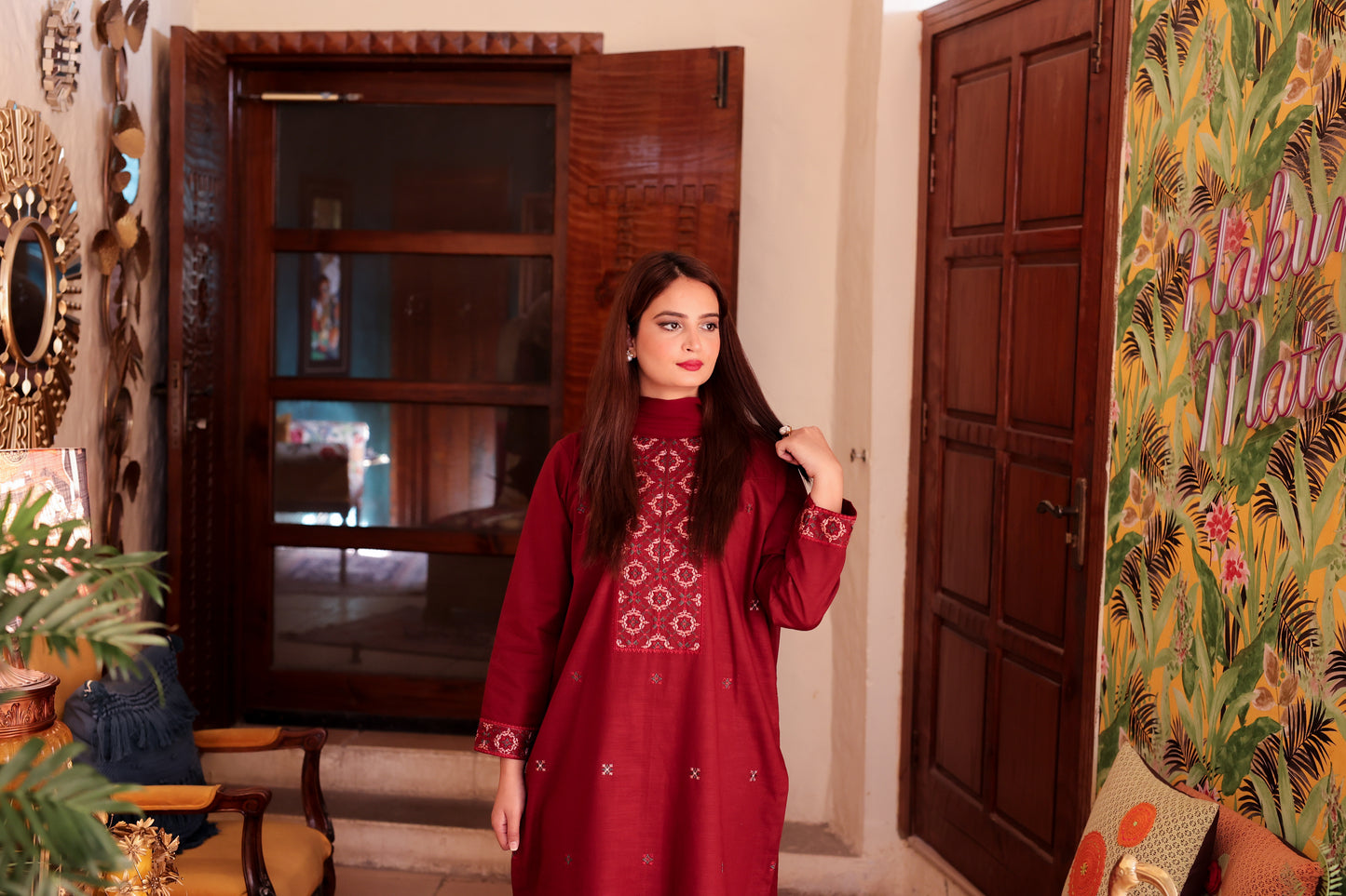 2-Piece Maroon Embroidered Khaddar Stitched Suit - Menaalpret