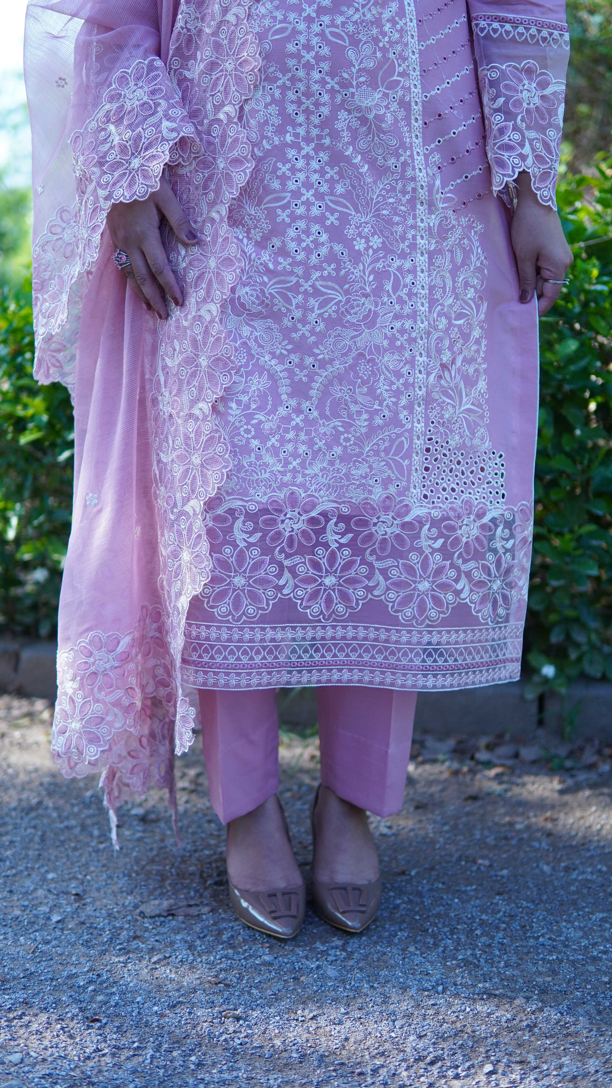 Luxury Pink Embroidered Lawn 3 Piece Stitched Suit with Soft Khadi Net Embroidered Dupatta - Menaalpret