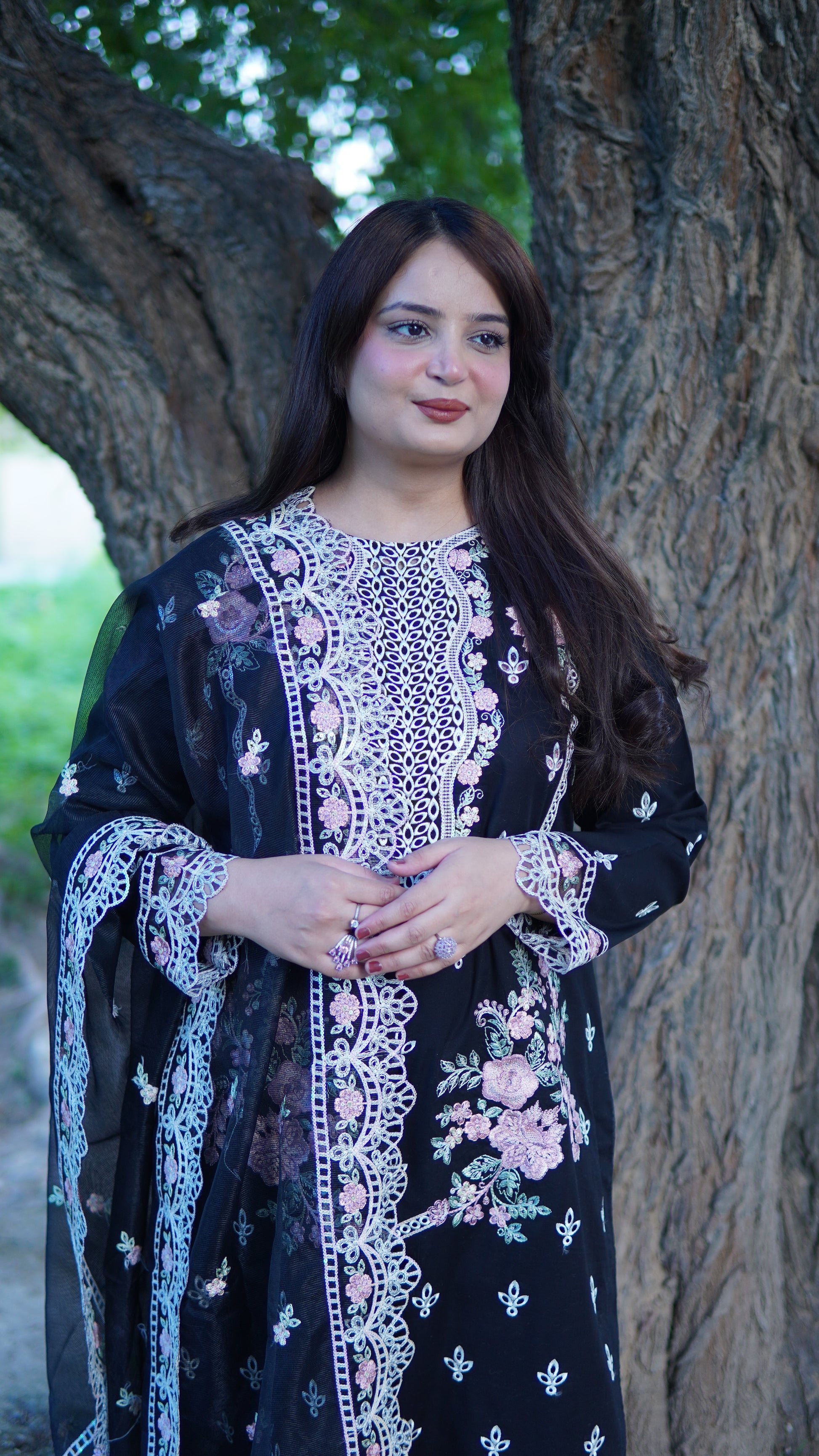 black embroidered dress pakistani Rangreza Black Designed Online Pakistani Dresses