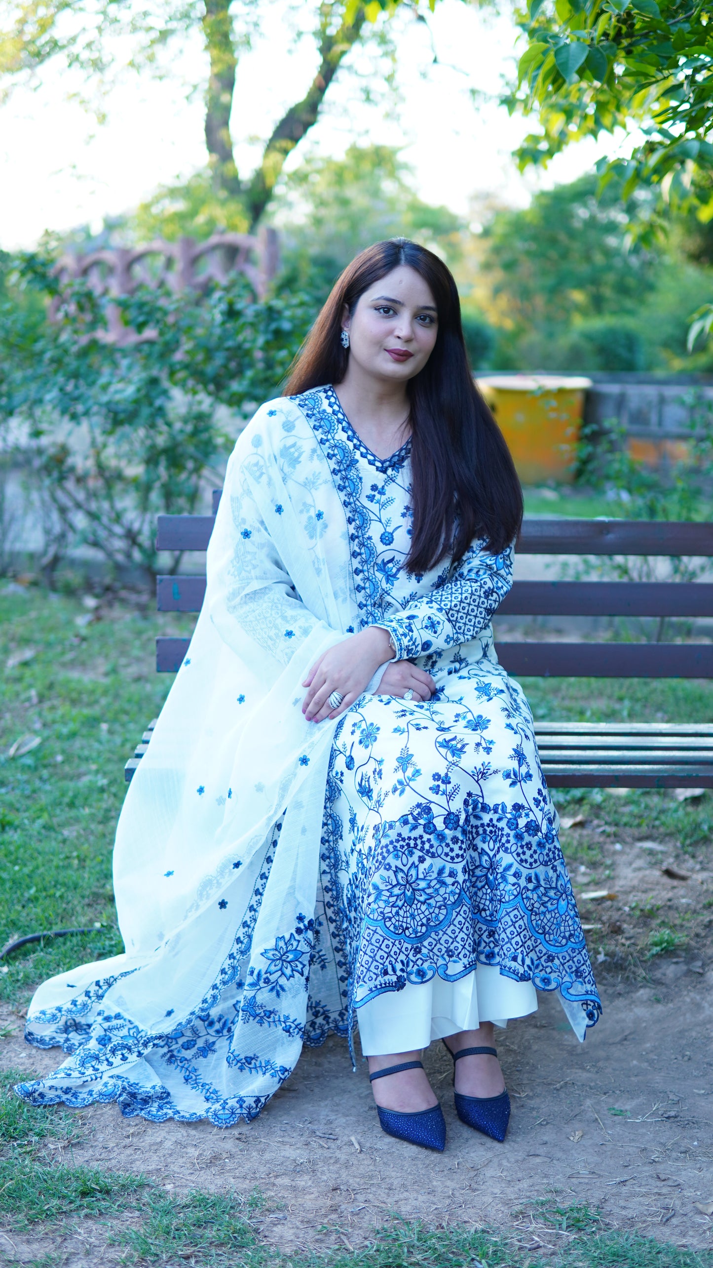 Elegant White & Blue Embroidered 3 Piece Stitched Lawn Suit for Women – Premium Ready to Wear Traditional Pakistani Dress - Menaalpret
