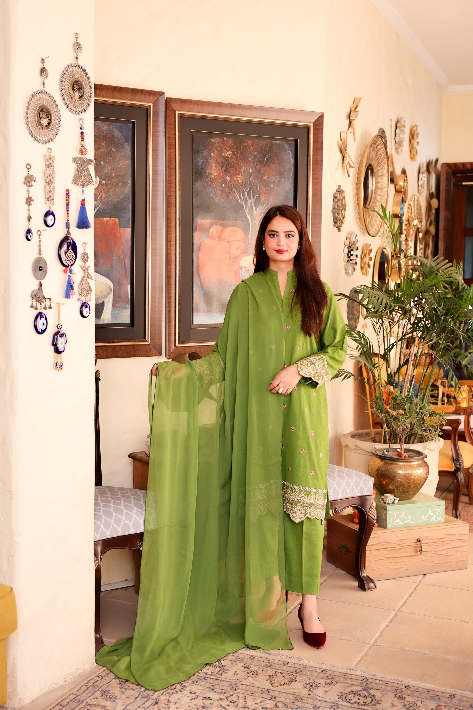 2-Piece Olive Green Embroidered Khaddar Stitched Suit - Menaalpret